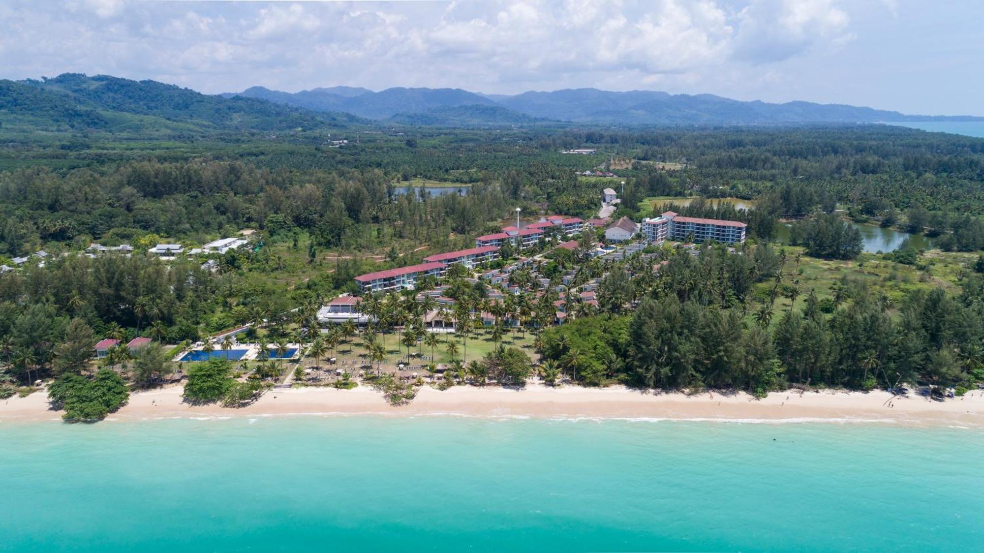 Kantary Beach Hotel Villas & Suites Khao Lak Exterior photo